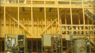 Station Mock-Up and Bioreactors at Laborelec - © International Polar Foundation