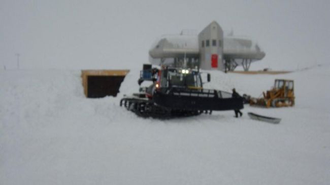 Bringing Out the Prinoth Tractor Upon Arrival - © International Polar Foundation