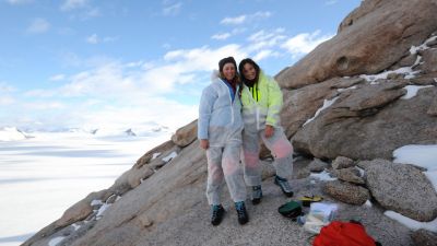 Eleanor Honan from Durham University and Stephanie Prince from the Royal Society for the Protection of Birds in the UK are doing research on snow petrels on Utsteinen Nunatak close to PEA - © International Polar Foundation