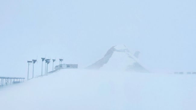 Stormy weather at  the Princess Elisabeth Antarctica - © International Polar Foundation