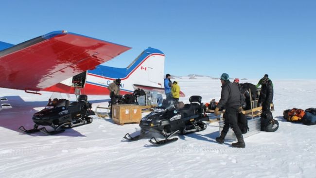 International Polar Foundation team arrives in Antarctica - © International Polar Foundation/Alain Hubert