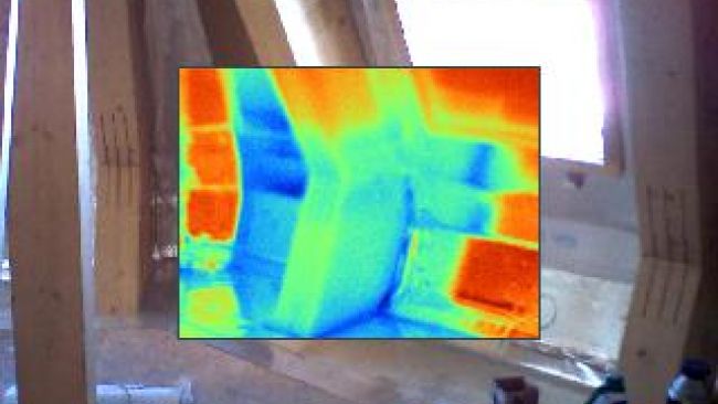 Forward-Looking Infrared Camera (FLIR) - © International Polar Foundation