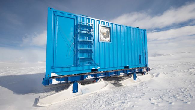 Accommodation container - © International Polar Foundation