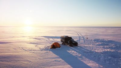 Toyota Hilux to the Coast of Antarctica - © International Polar Foundation