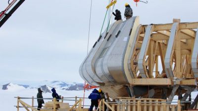 First Modules Placed on the Wooden Structure - Copyright: International Polar Foundation - © International Polar Foundation
