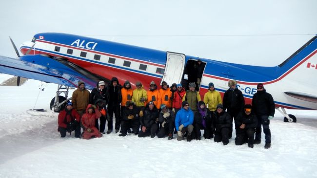 Last picture before leaving the Princess Elisabeth Antarctica - © Jos van Hemelrijck / International Polar Foundation
