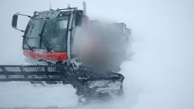 Stormy Weather - © International Polar Foundation