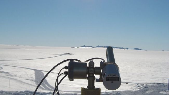 Sunphotometer - © International Polar Foundation