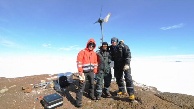 The new GNSS & GPS are now powered with Superwind wind turbine and solar panel to power the equipment for years to come. - © International Polar Foundation