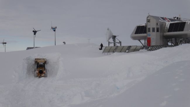 GoPro Movie: Clearing Antarctic Snow