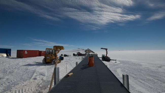 Construction of the Fuel Platform