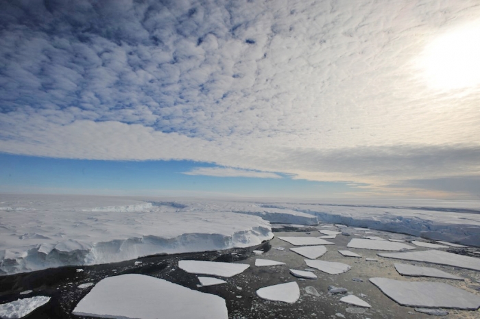 During the Antarctic summer, the fast ice at the coast melts and disappears. - International Polar Foundation