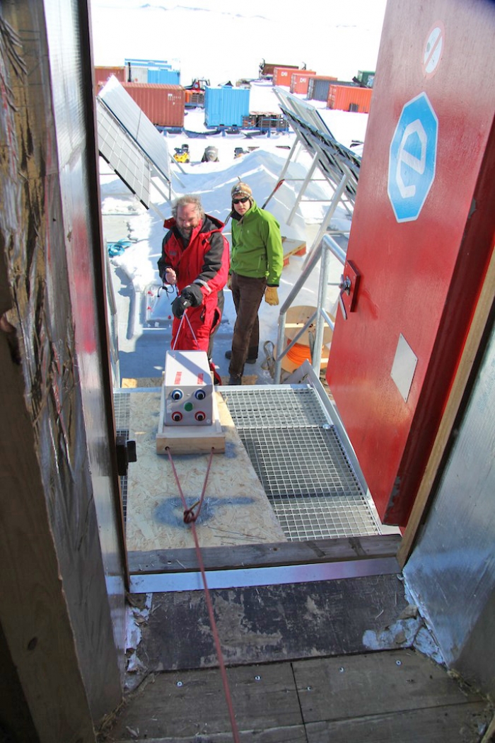 Here we go! The first batteries are out! - International Polar Foundation