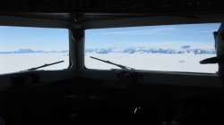 Antarctica from the air - International Polar Foundation / IPF