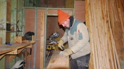 François (Tilmans) at work in the station's garage. - International Polar Foundation / René Robert
