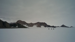 The storm approaches... - International Polar Foundation / René Robert
