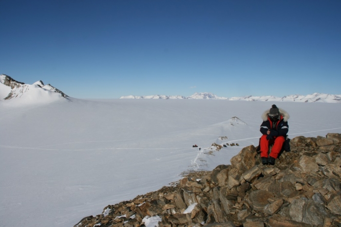 Since the German geologists have arrived, this is the kind of weather we have had. - International Polar Foundation