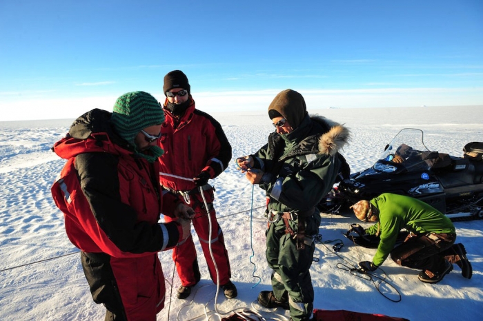 Practicing making knots - International Polar Foundation