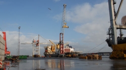 The Port of Antwerp, Pier 1227 - International Polar Foundation